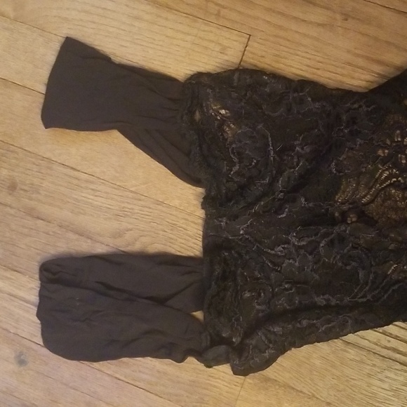 Black lace lingerie bodysuit - Picture 3 of 4